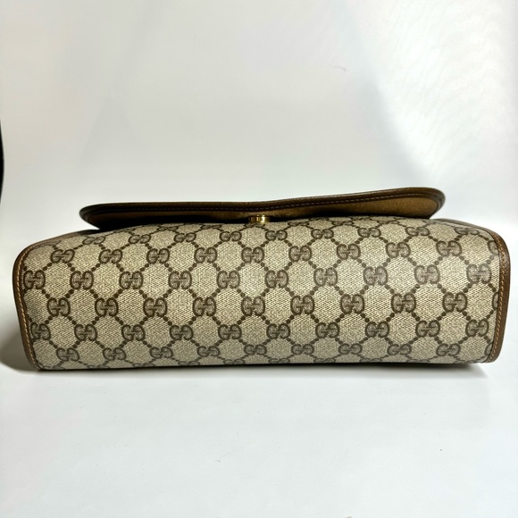 Gucci Clutch - Picture 9 of 16